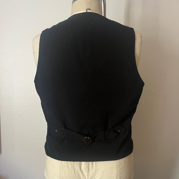 Social Collision vest with Chain - Picture 3 of 4